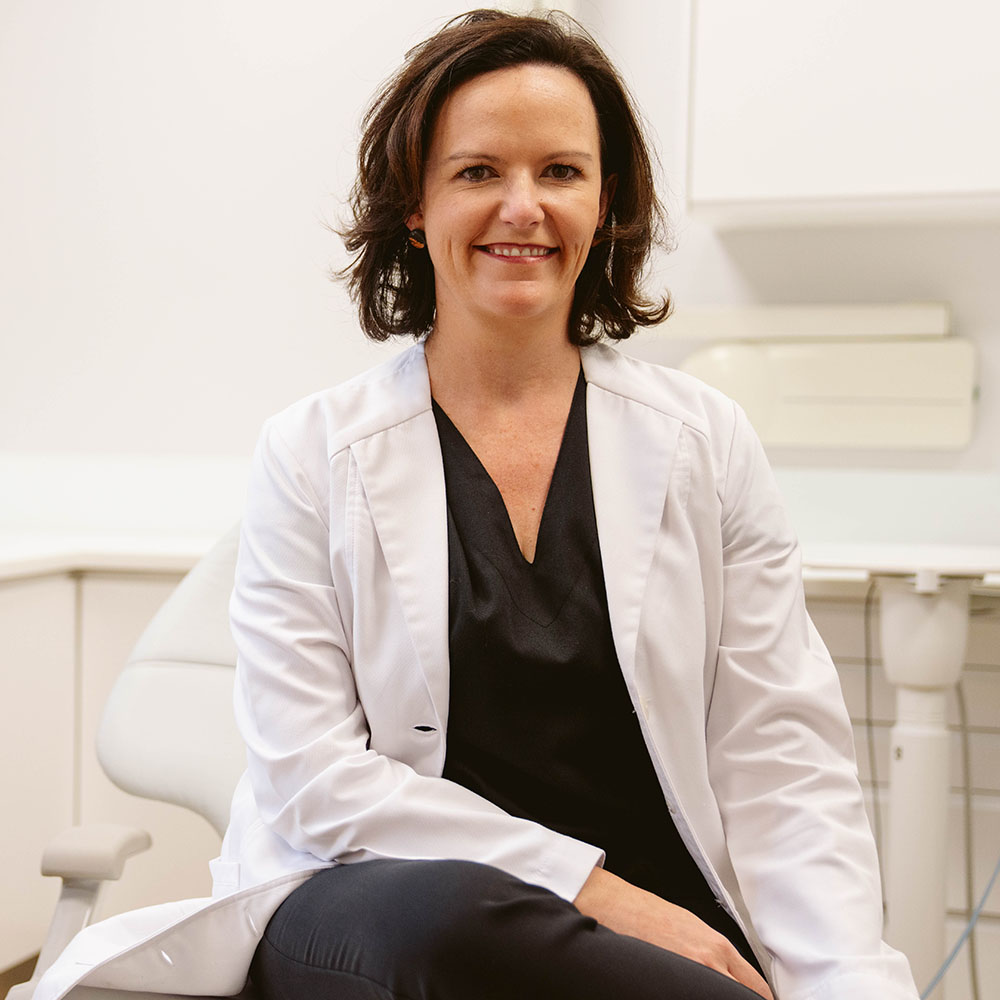 Dr Corne Smith Dentist | Dr Corne Smith
